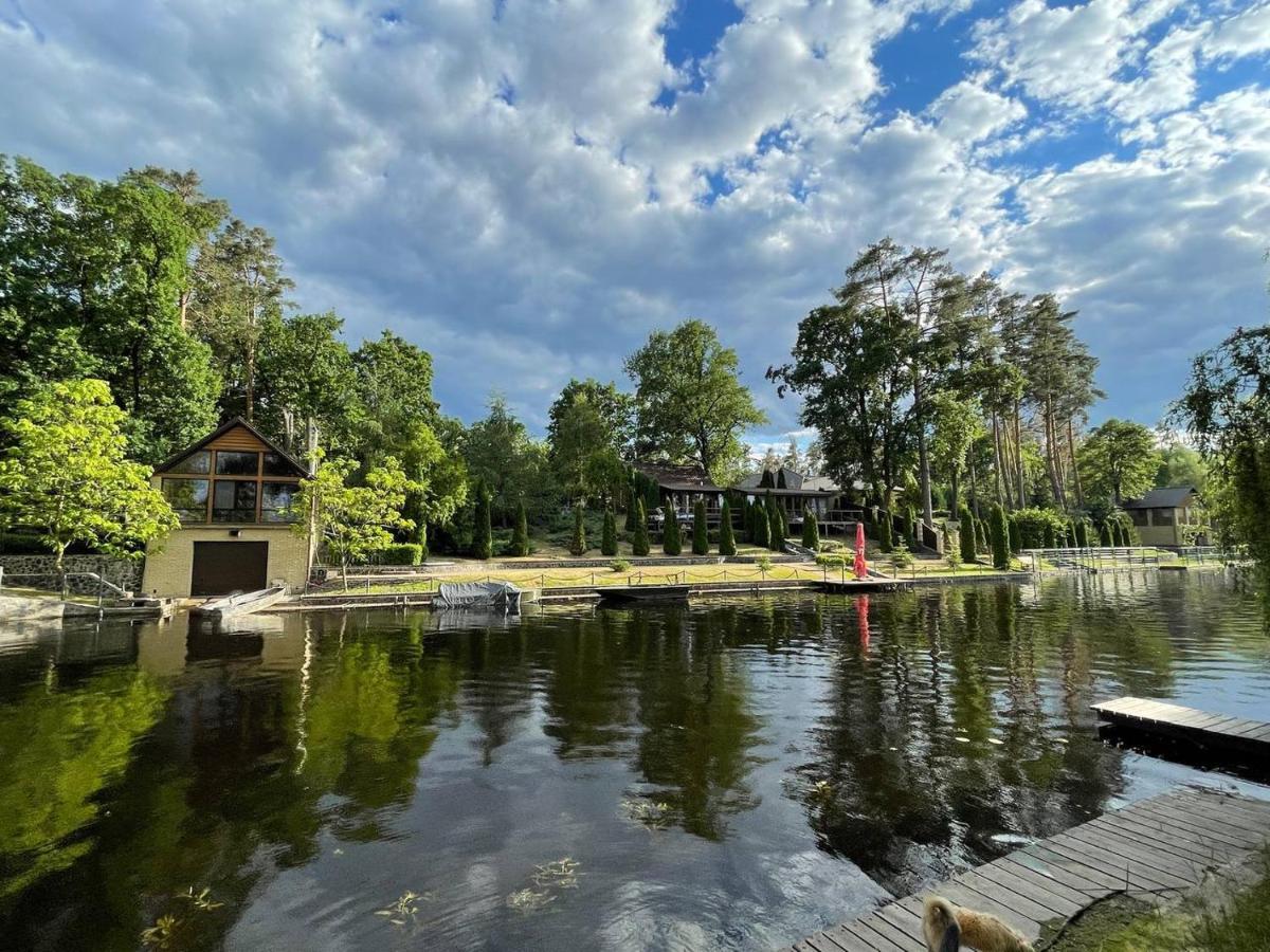 Vila Гостевой Комплекс "Дядя Саша" Sokirno Exteriér fotografie